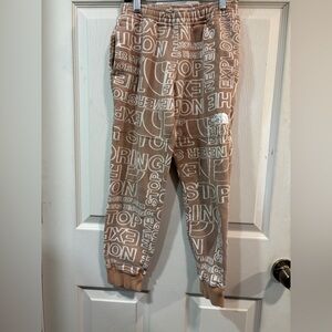 The North Face B Camp Fleece Almond Butter Logo Sweatpants Joggers Medium (10)